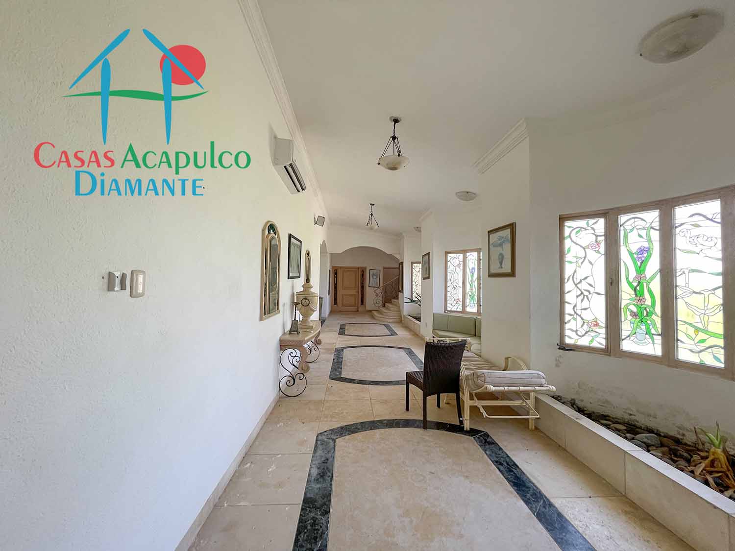 Tres Vidas Villa Universal - Pasillos 1